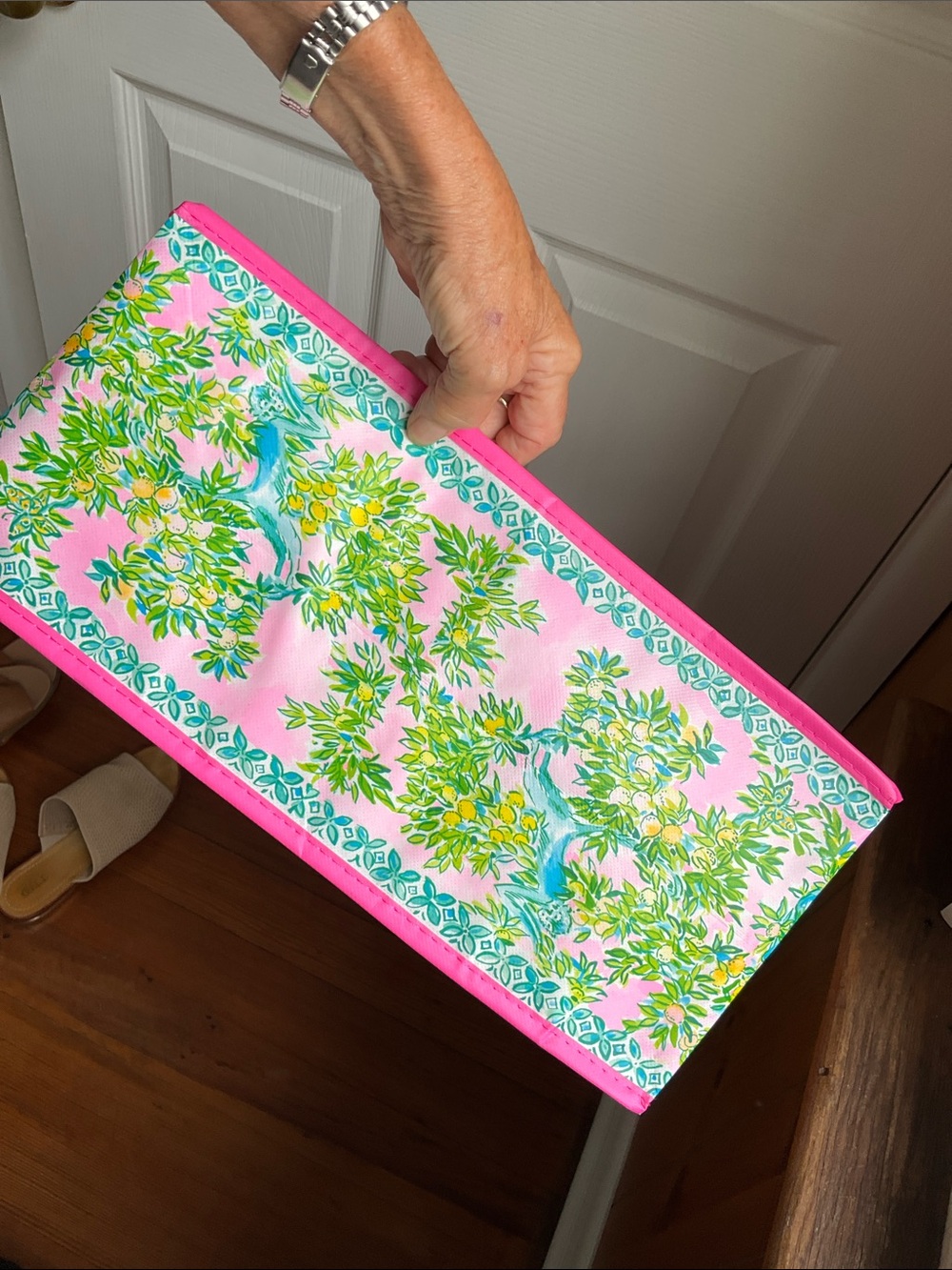 Lilly Pulitzer reusable tote bag - Picture 3 of 4